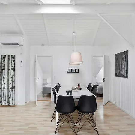 M300-vaeggerlose-stolt-henriksvej-53 Bøtø By