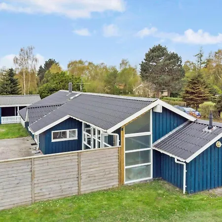 M300-vaeggerlose-stolt-henriksvej-53 Bøtø By